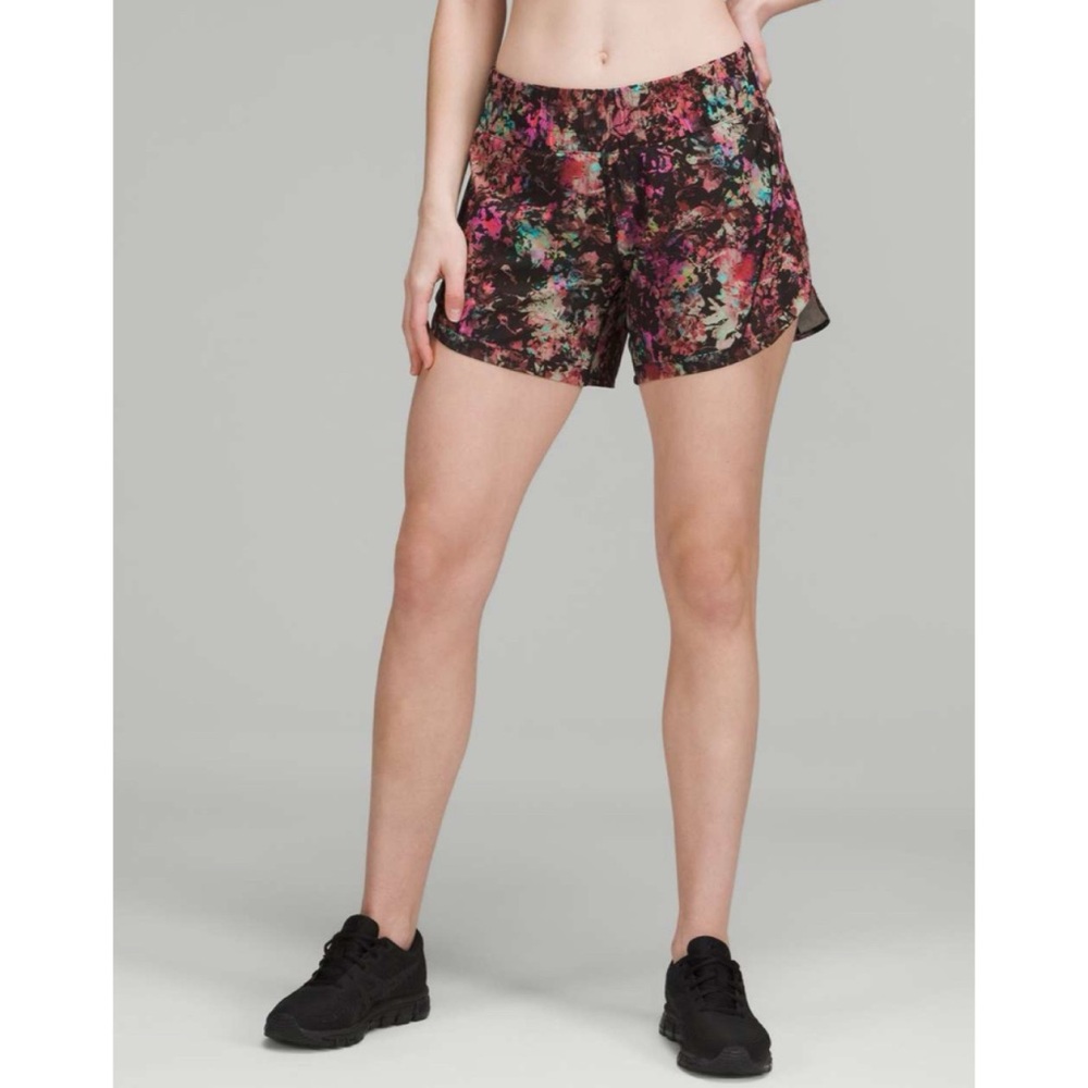 Lululemon Track That Mid-Rise Lined Short 5” Stencil Blossom Red Multi 2 - Picture 2 of 8
